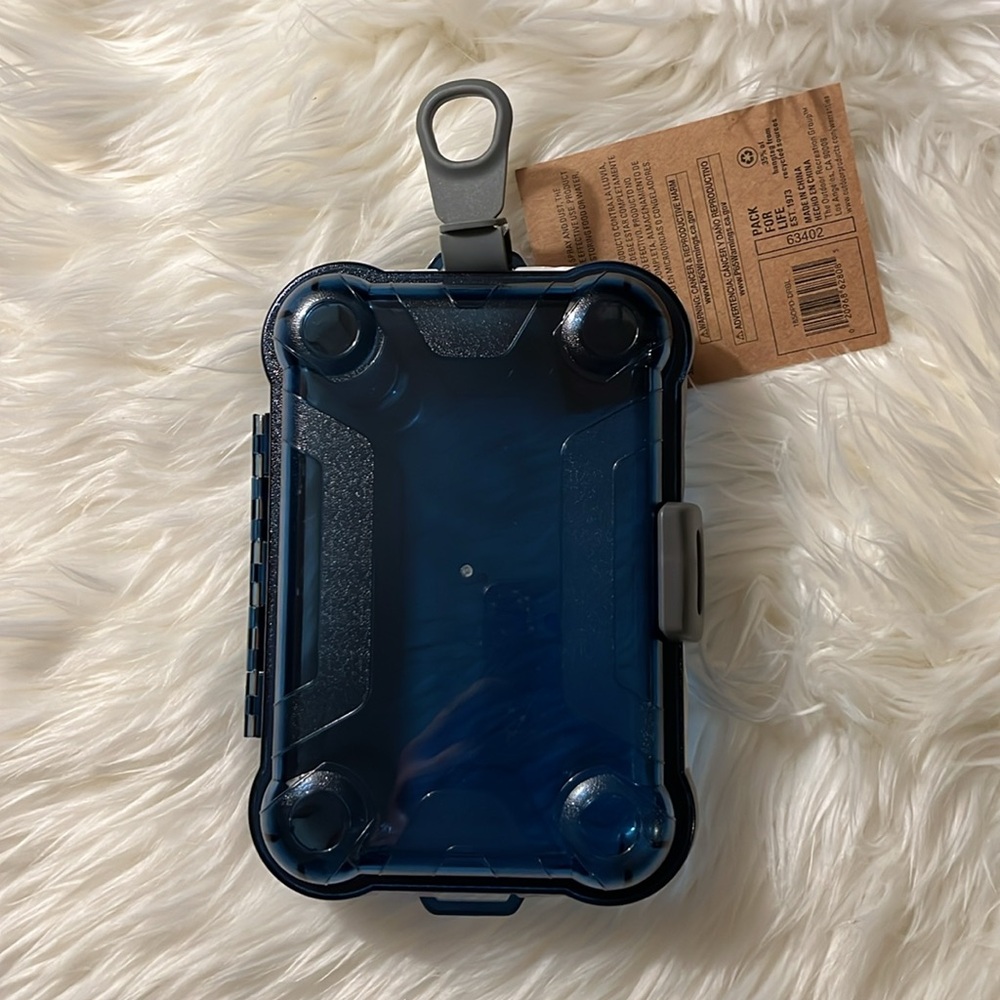 Blue Waterproof Storage Case - Picture 4 of 5